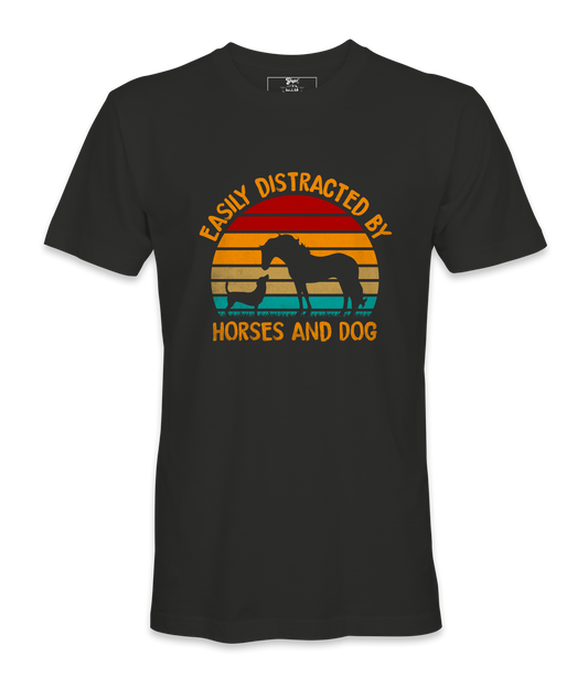 Easily Distracted By Horses .. - T-shirt