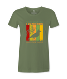 I Watch Birds And I Know Things - Female  T-shirt I Watch Birds And I Know Things - Female  T-shirt