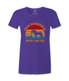 Easily Distracted By Horses .. - T-shirt